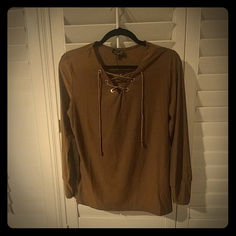 Basic brownish blouse